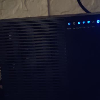 4 Gündür Süren İnternet Ve TV Kesintisine Çözüm Bekliyorum