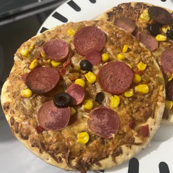 Superfresh Dondurulmuş Pizza Kötü Koku Ve Ekşi Tat Nedeniyle Tüketilemedi
