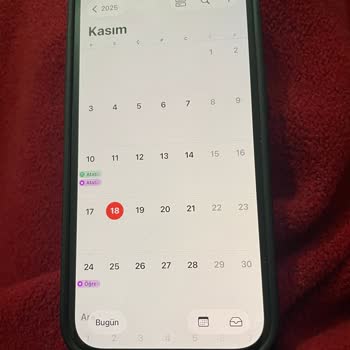 İphone 15 Sürekli Şarjda Gösteriyor, Servis Çözüm Sunmuyor