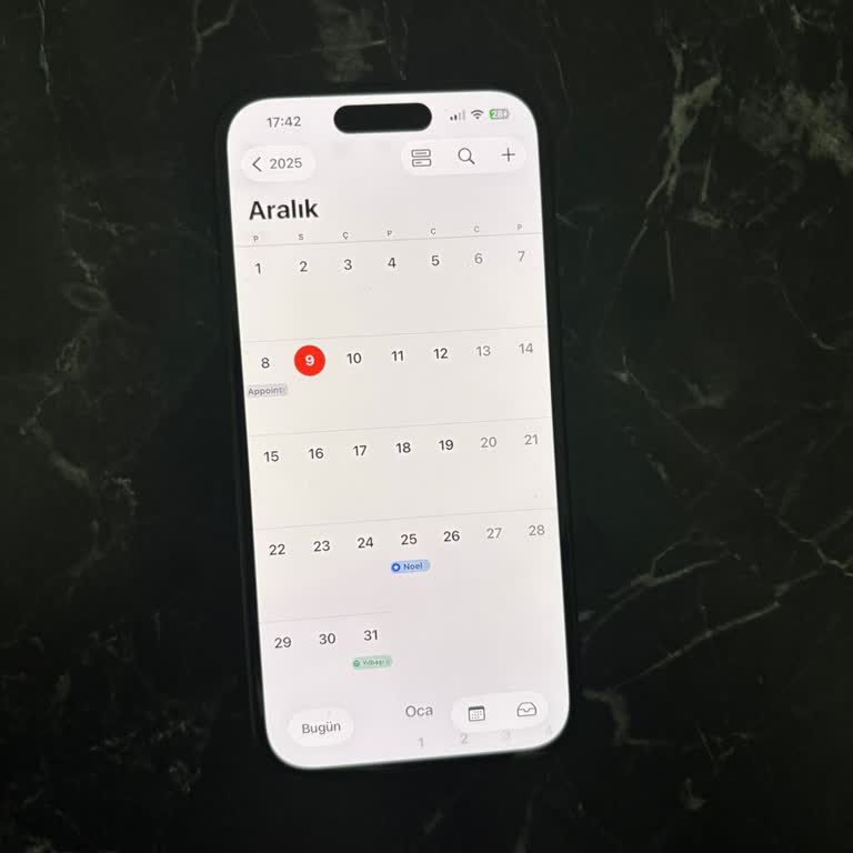 İphone 15 Sürekli Şarjda Gösteriyor, Servis Çözüm Sunmuyor