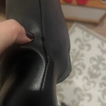 Bir Kez Giyilen Ayakkabıda Açılma Ve Firmanın Çözüm Sunmaması