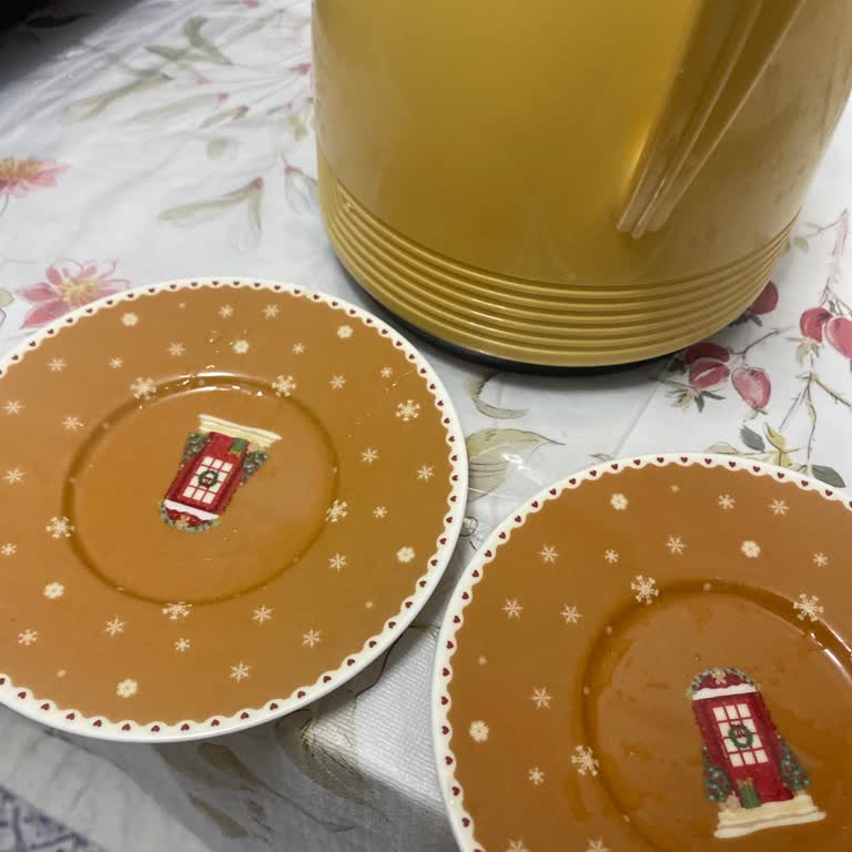 Online Siparişimde Defolu Kahve Fincan Takımı Gönderildi, Çözüm Bekliyorum