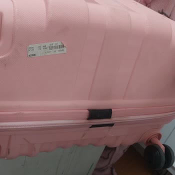 Kısa Sürede Tekerleği Kırılan Valizimin Değişimini Talep Ediyorum