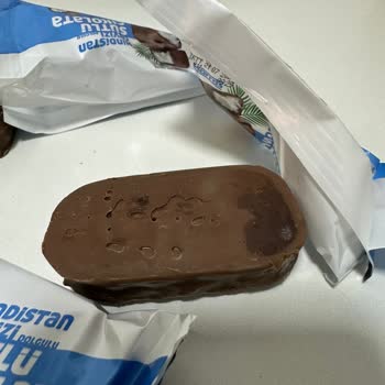 Küflü Ve Bozuk Çikolata Sağlığımı Tehdit Etti