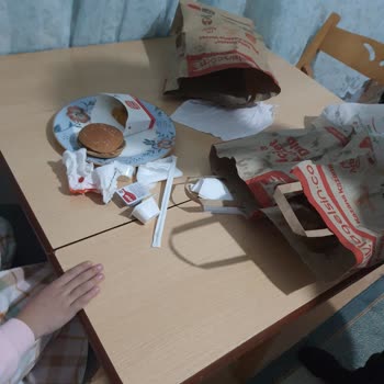 Çocuk Menüsünde Eksik Patates Ve Çözümde Yaşanan Mağduriyet