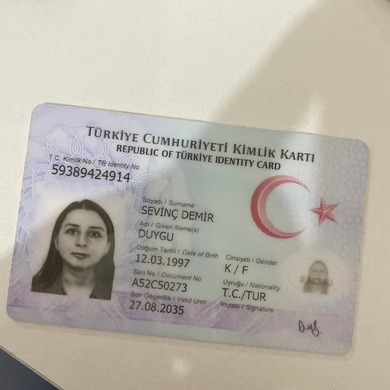 Kapanan Hat Nedeniyle Hesaba Erişim Engeli Ve Müşteri Hizmetlerine Ulaşamama Sorunu