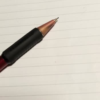 Faber-Castell Kalemin Ucu 1 Ayda Paslandı, Çözüm Bekliyorum
