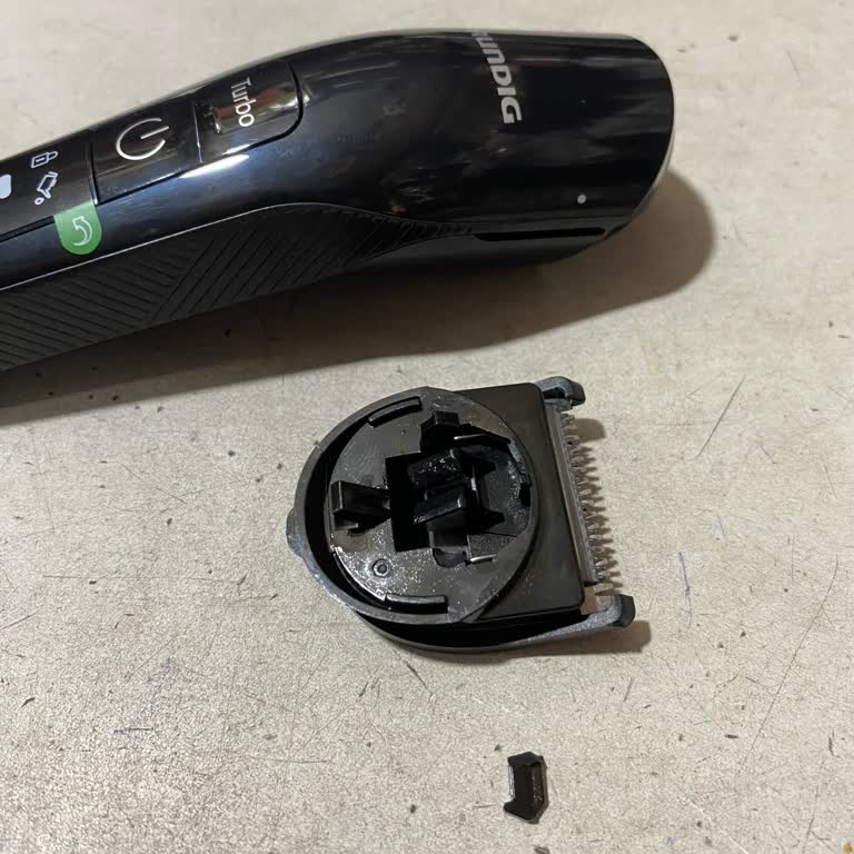 Kırık Gelen Hediye Ürün İçin Uzun Süre Çözüm Sağlanmaması