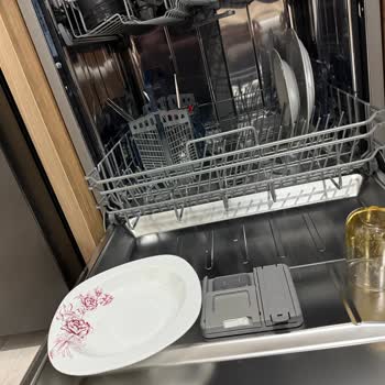 Samsung Bulaşık Makinesi Sürekli Arızalı, Servis Sorunu Çözmüyor