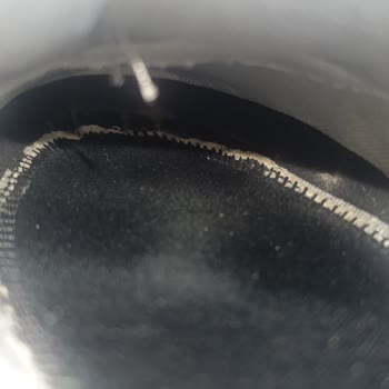 Ayakkabıda Kısa Sürede Oluşan Hasara Çözüm Bulunmuyor