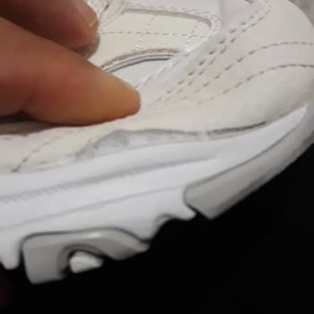 Skechers Kısa Sürede Deforme Olan Ayakkabıya Firma Desteği Bekliyorum