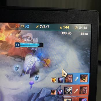 Monster Notebook Abra A5 Modelinde Beklenen FPS Performansının Alınamaması
