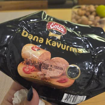 Satın Alınan Dana Kavurmadan Kıl Çıkması Ve Hijyen Endişesi