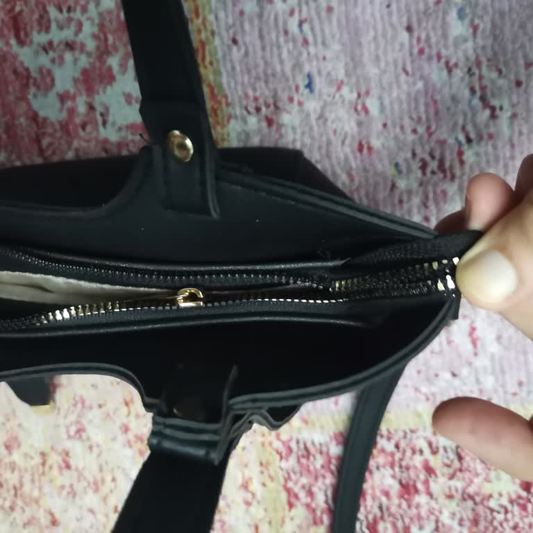 İlk Kullanımda Bozulan Çanta Ve İade Reddi Hayal Kırıklığı Yarattı