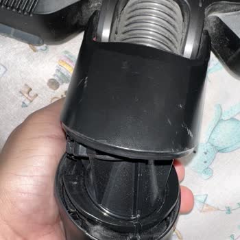 Garanti Kapsamındaki Süpürge Parçası İçin Ücret Talep Edilmesi Mağduriyet Yaratıyor