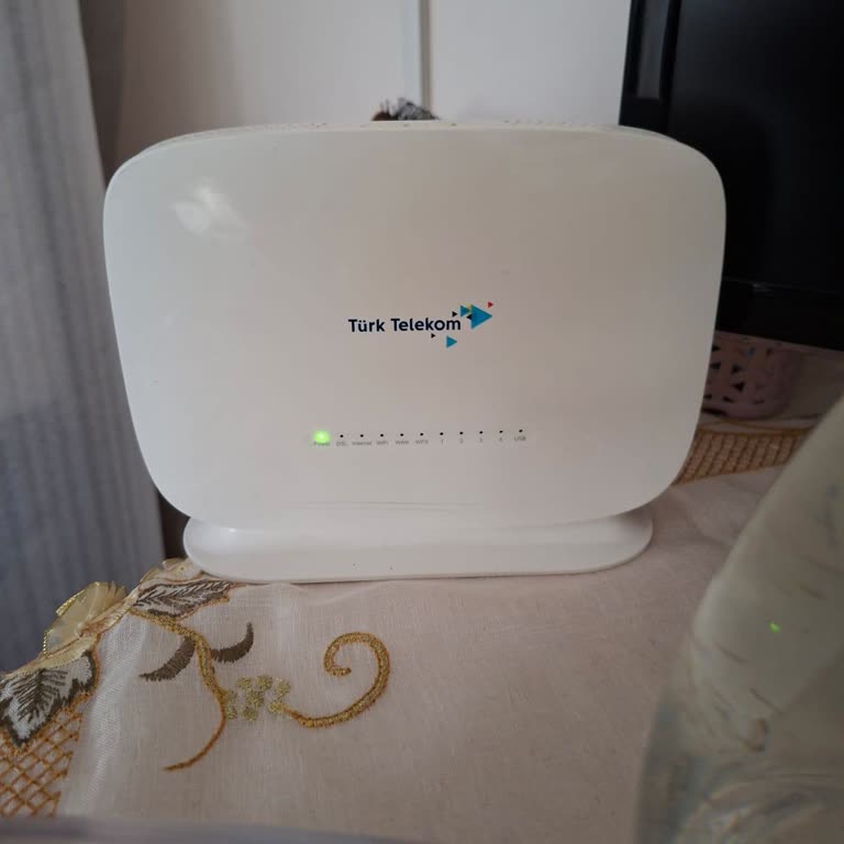 10 Gündür İnternetsiz Kaldık, Mağduriyetimiz Giderilmiyor!