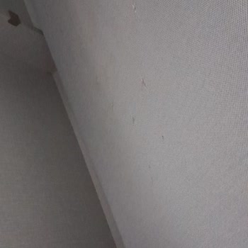 Kısa Sürede Deforme Olan Oturma Grubu Ve Yetersiz Servis Hizmeti