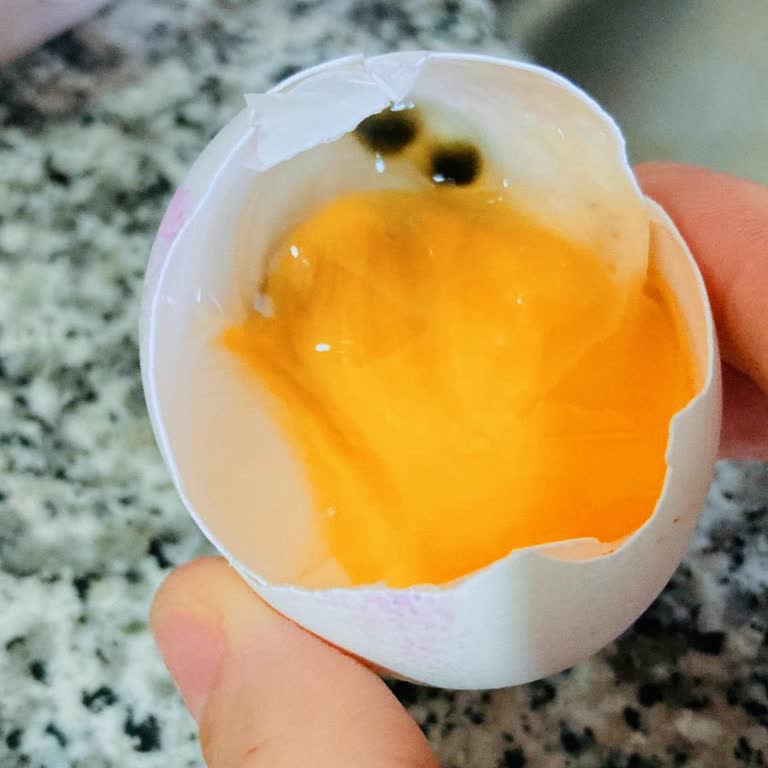 İsra Market'te Sağlıksız Ve Şüpheli Ürünler: Denetim Talebi