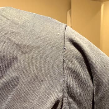 Satın Aldığım Pantolonlarda Tekrarlayan Kalite Sorunları Ve Yetersiz Müşteri Hizmeti