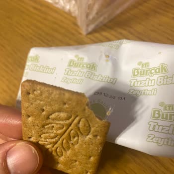 Eti Burçak Bisküvisinde Kıl Çıkması Hijyen Endişesi Yarattı