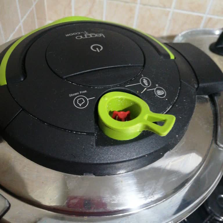 Leggno Düdüklü Tencere Buhar Deliğinden Su Fışkırması Ve Güvenlik Sorunu