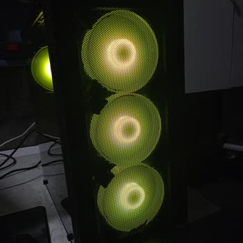 Görselde Vaat Edilen Bilgisayar Yerine Eksik Ve Farklı Ürün Gönderildi, Sorunum Çözülmedi