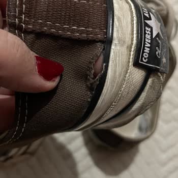 Kısa Sürede Deforme Olan Ayakkabı İçin Mağazadan Ve Markadan Hayal Kırıklığı