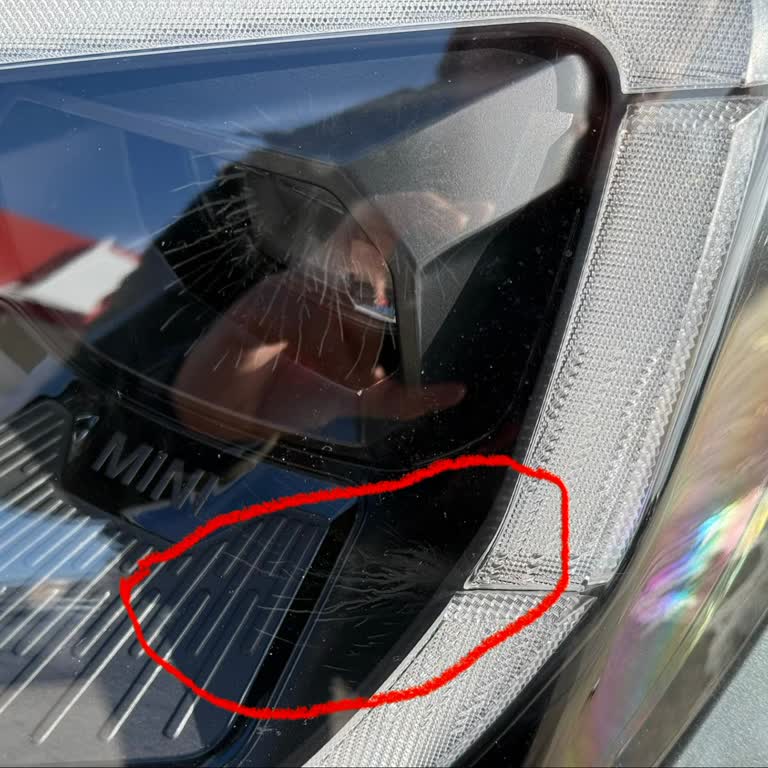 Mini Cooper'da Far Lekesi: Garanti Reddiyle Hayal Kırıklığı