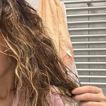 Aldığım Saç Kremi Vaat Edilen Etkiyi Göstermedi, Saçlarım Daha Kötü Hale Geldi