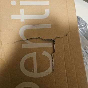 Mahrem Ürünümün Kargoda Hasarlı Ve Kurcalanmış Şekilde Teslim Edilmesi Güvenimi Sarsıyor