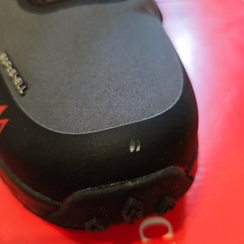 Hepsiburada Sıfır Diye Aldığım Ayakkabı İkinci El Çıktı Değişim Yapılmadı