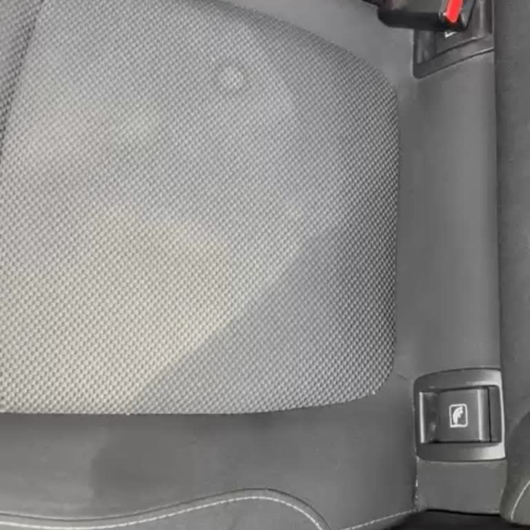 Renault Megane 4 Arka Koltuk Ve Bagajda Kronik Su Alma Sorunu Mağduriyeti