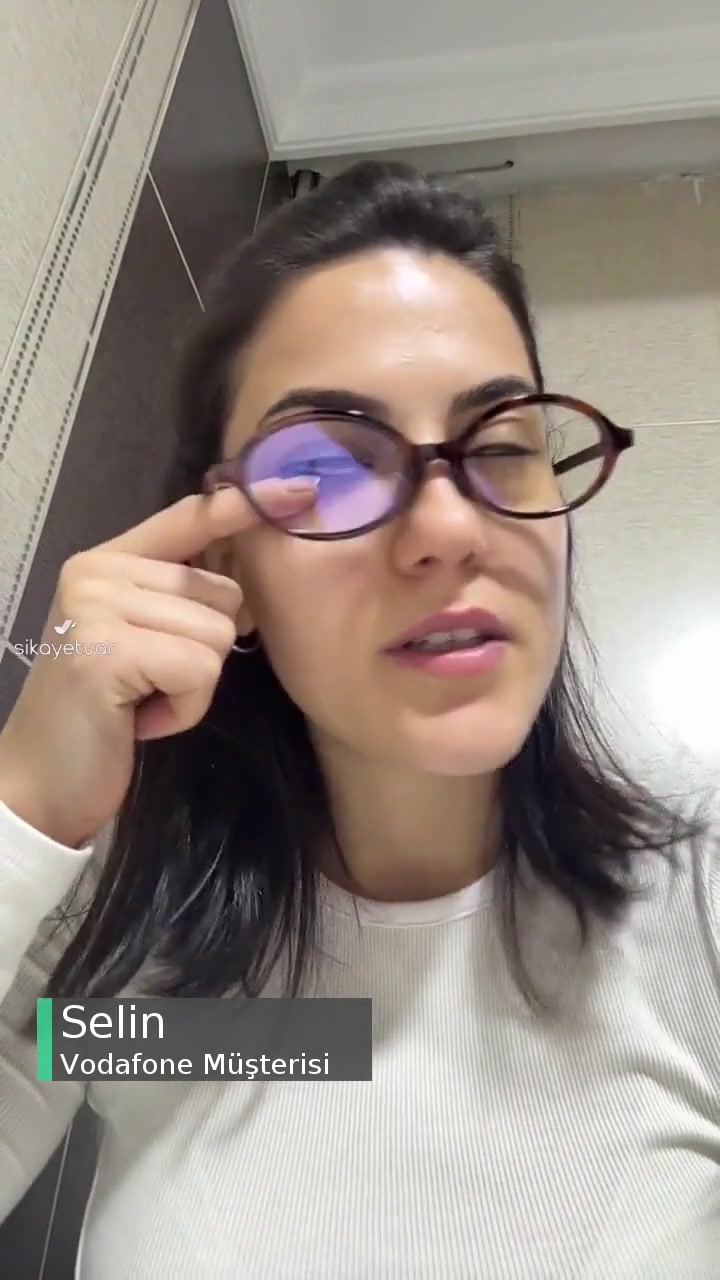 Vodafone İnternet Paketimi Kullanmama Rağmen Bir Günde Bitmesi! videonun kapak resmi