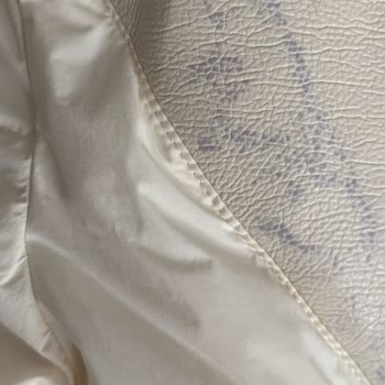 İpekyol Montta Dolapta Oluşan Leke Ve Kalite Sorunu