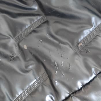 Kısa Sürede Kumaşı Dökülen Mont İçin Ücret İadesi Talebi