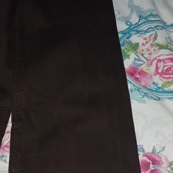 Kahverengi Pantolonlarda Yıkama Sonrası Oluşan İzler Can Sıkıyor