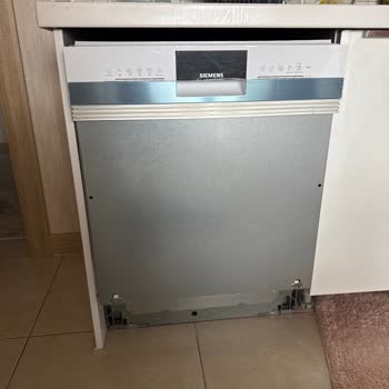 Özensiz Montaj Ve İlgisiz Servis Nedeniyle Yeni Bulaşık Makinesi Kullanılamaz Durumda