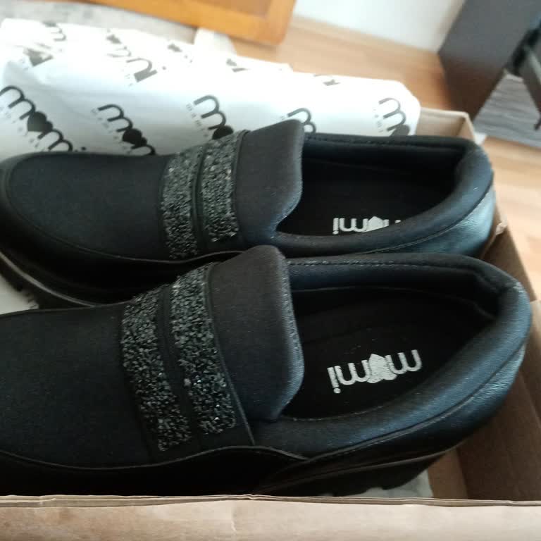 Dar Kalıplı Ayakkabı Ve İade Sorunu Yaşıyorum