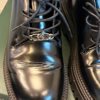 2 Ayda Deforme Olan George Hogg Ayakkabı İçin Değişim Talebim Reddedildi