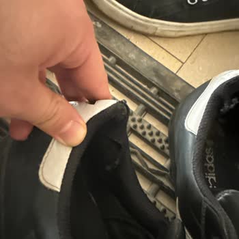 Adidas Superstar Kısa Sürede Yırtıldı İade Talebim Reddedildi