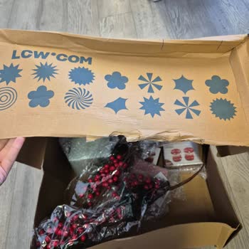 Dağınık Ve Güvenliksiz Kargo Teslimatı Nedeniyle Mağduriyet