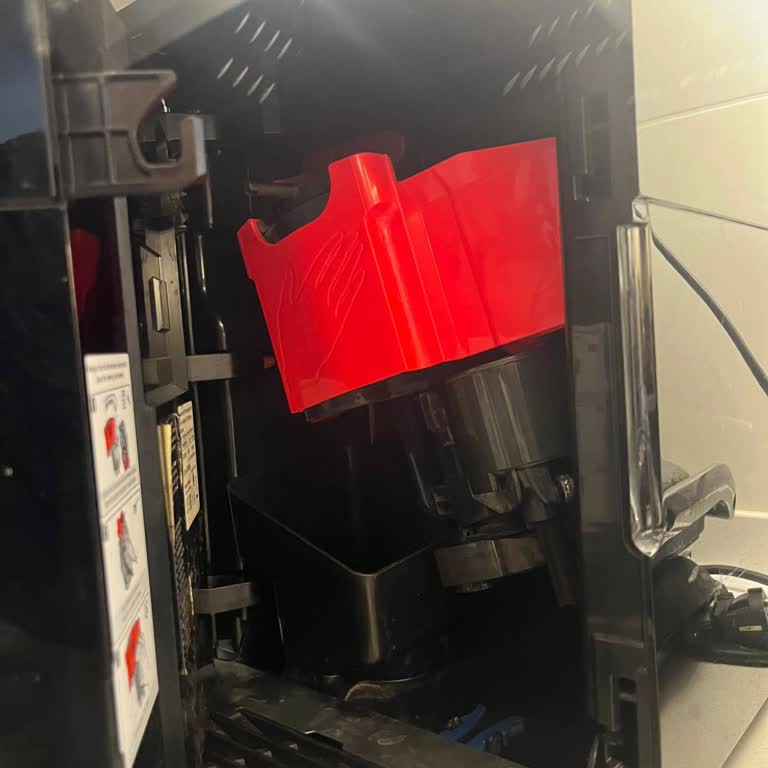 Siemens EQ500 Kahve Makinesinde Sürekli Demleme Ünitesi Sorunu Ve Yüksek Tamir Ücreti