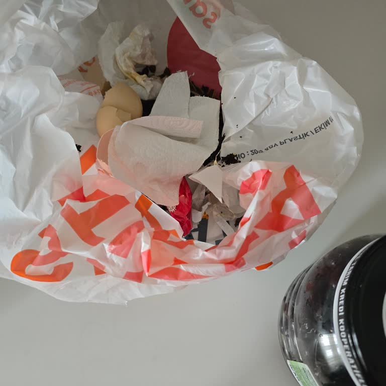 Migros Yemek Üzerinden Verilen Siparişte Eksik Ve Kalitesiz Ürün Teslimatı