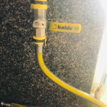 Kullanılmış Malzemelerle Yapılan Doğalgaz Tesisatı Hayati Tehlike Yaratıyor