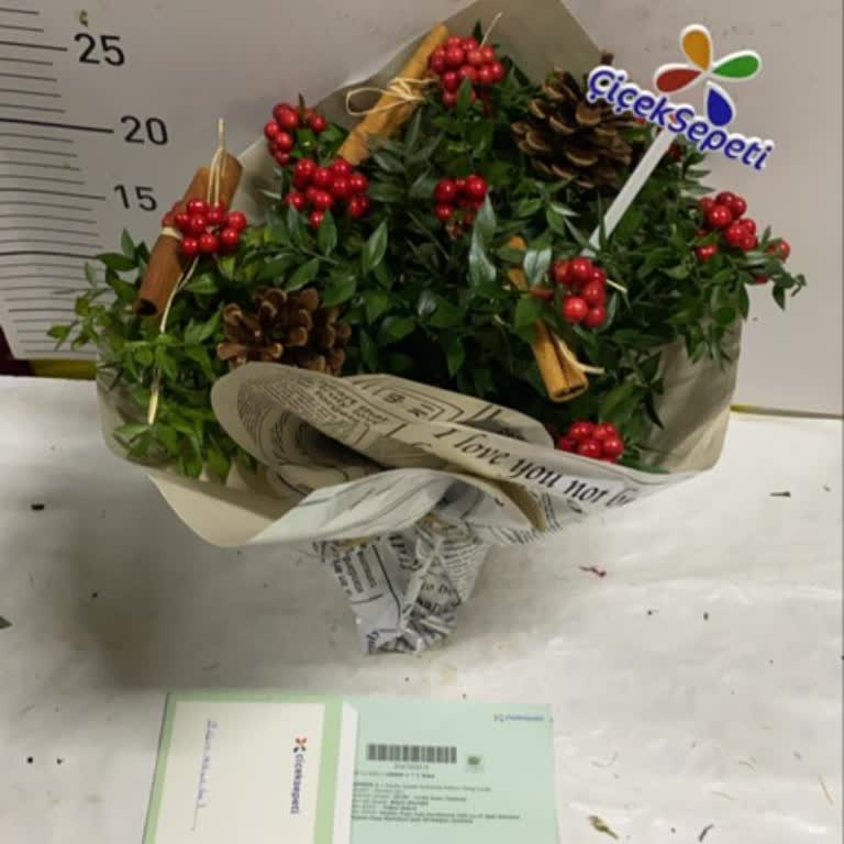 Görselden Farklı Ve Kusurlu Çiçek Teslimatı, Acil Çözüm Bekliyorum