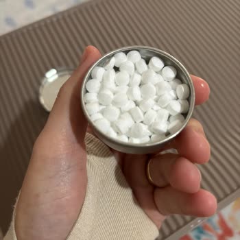 Areka Mint Şekerlerinde Tüylenme Ve Güven Kaybı Yaşadım