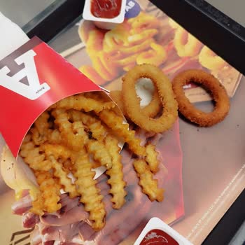 Soğuk Ürünler Ve Yetersiz Yönetim Nedeniyle Hayal Kırıklığı Yaşadım