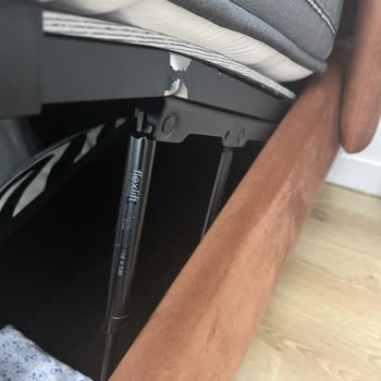 Divanev Krista Yatak Odası Takımında Mühendislik Hatası Ve Garanti Sorunu