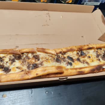 Soğuk Ve Tüketilemez Pide, Yetersiz Canlı Destek Deneyimi