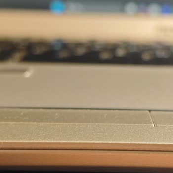 Monster Notebook Bataryası Şişen Ürün İçin Haksızca Ücret Talep Ediliyor!